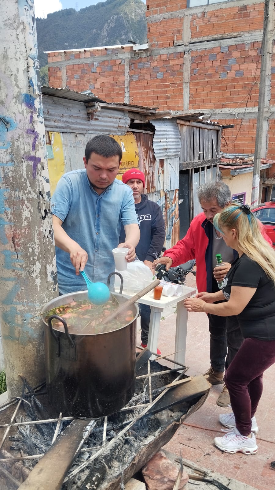 Comunicad del Barrio Los laches